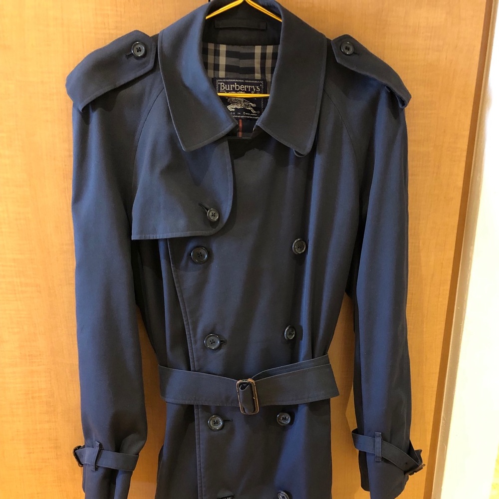 Burberry’s of London: Spring Trench Coat